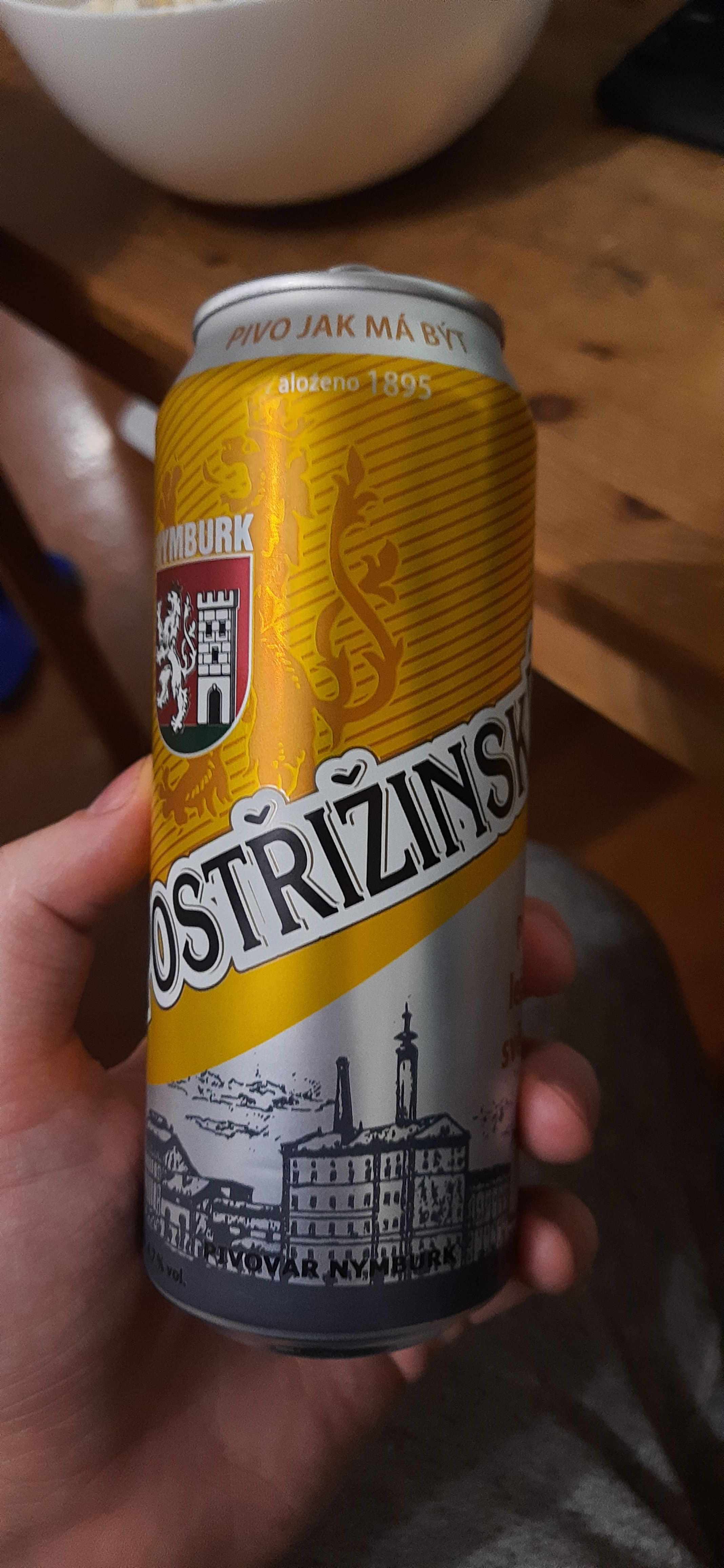 Postrizinske lezak svetle