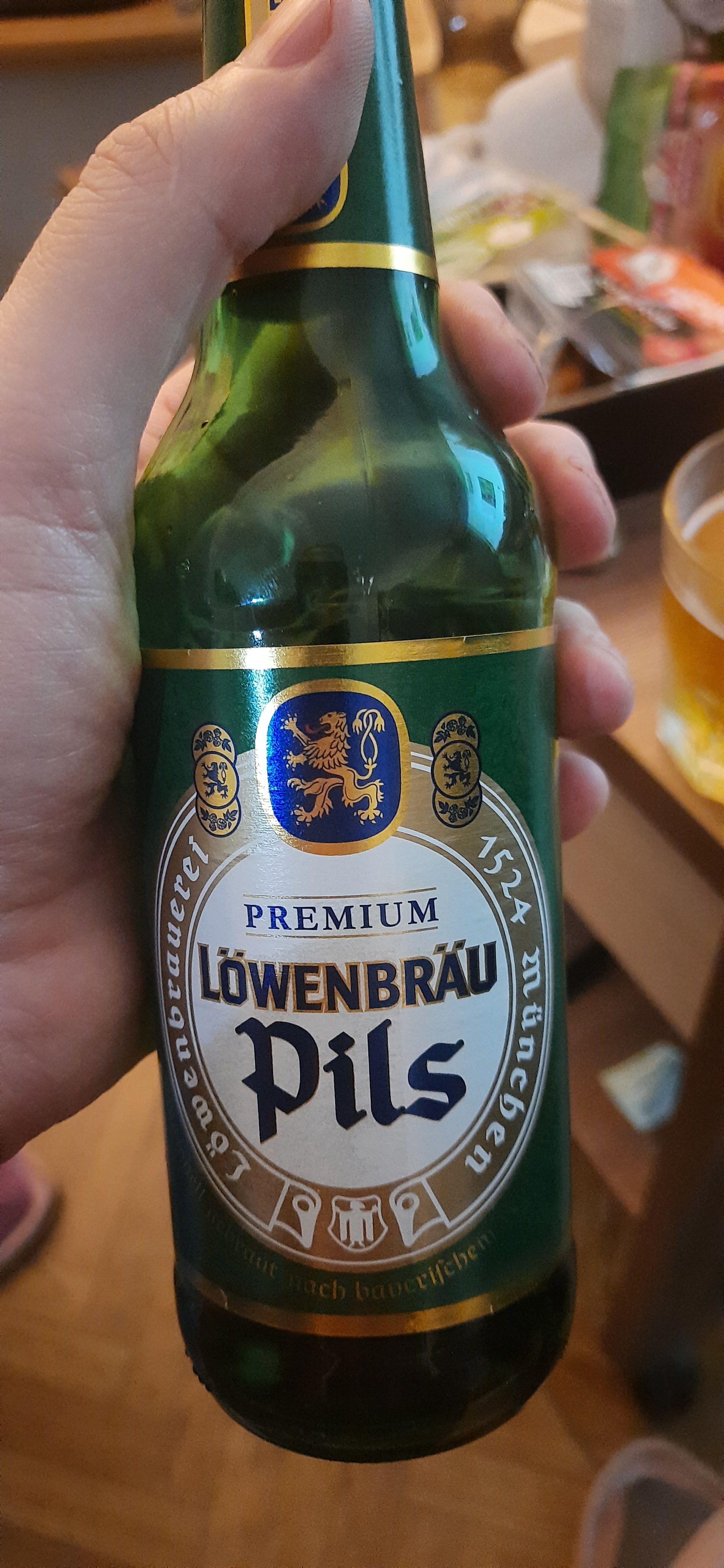 Lowenbrau Pils