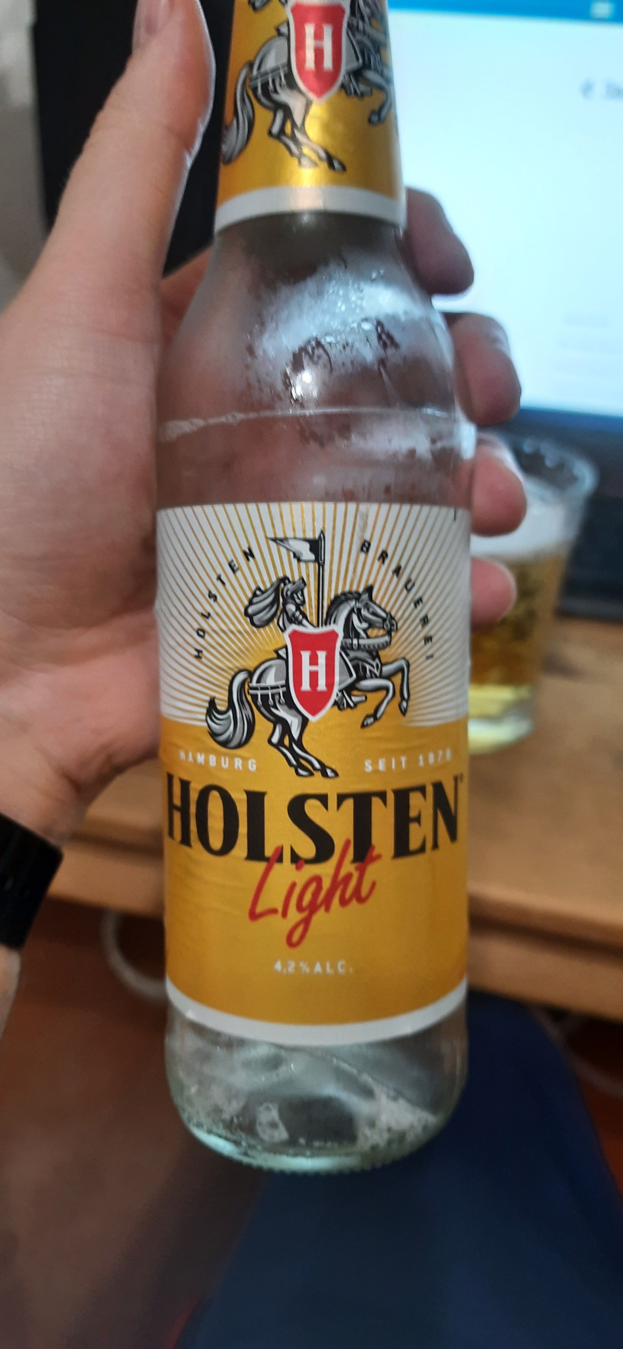 Holsten Light
