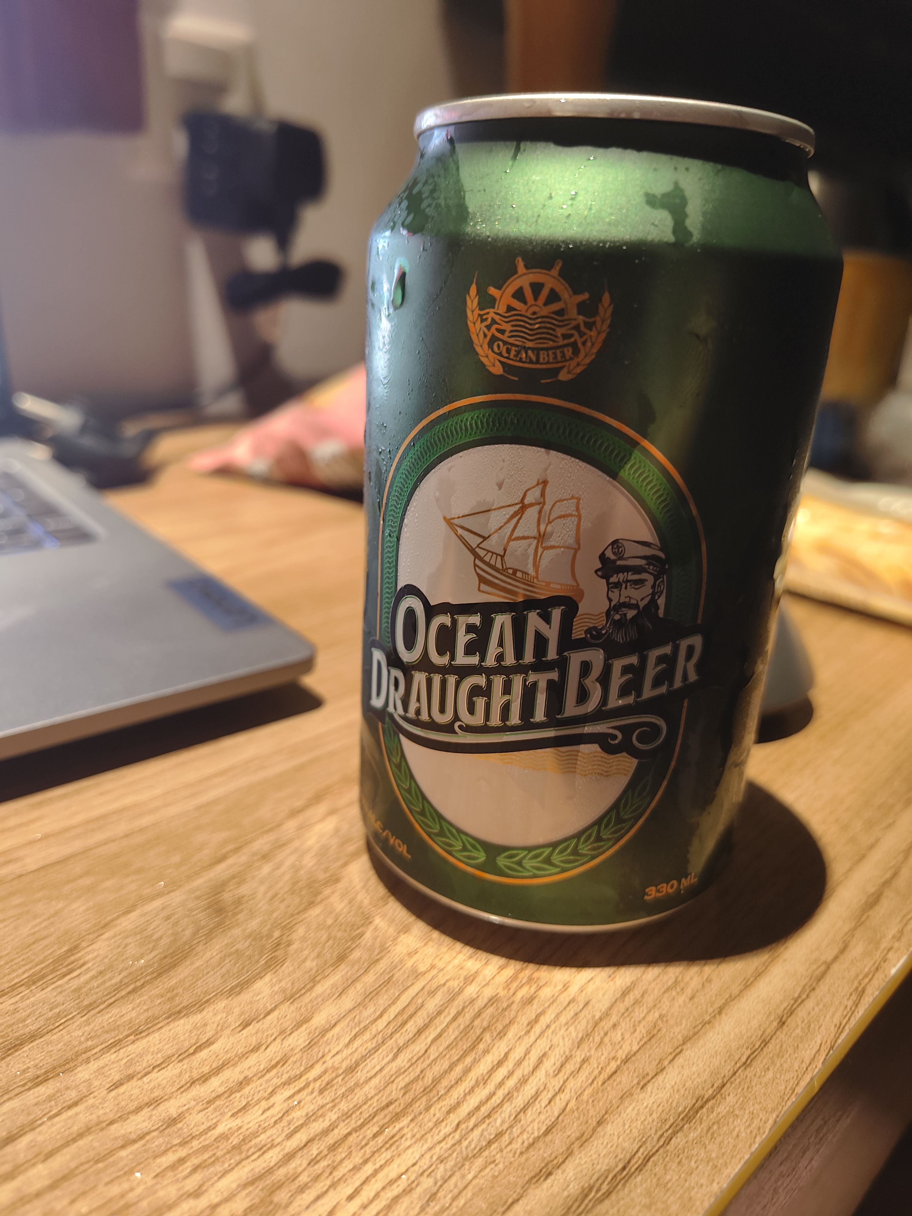 Ocean Draught Beer Green