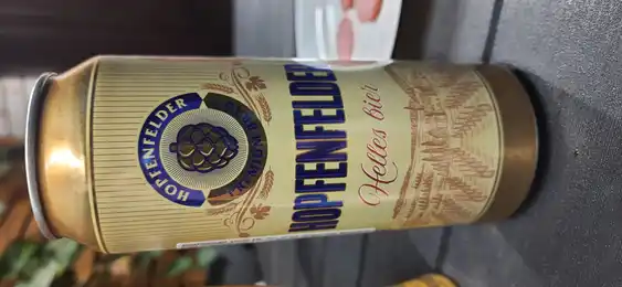 Hopfenfelder Helles Bier 2