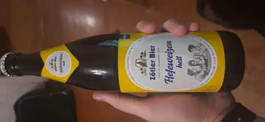 Zotler Bier Hefeweizen Hell 2